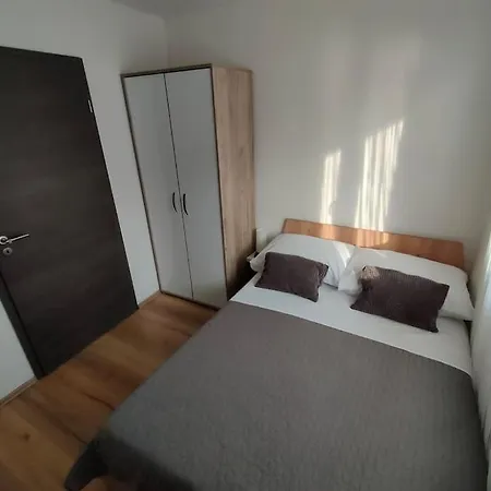 Apartment Apartman A Friendly Adventure *